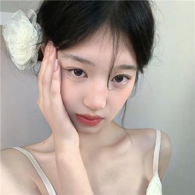 两女之间难为夫